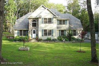 3815 Foxborough Ct, Stroudsburg, PA 18360-9301
