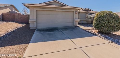 10050 Falcon Point Dr, Tucson, AZ 85730-6103