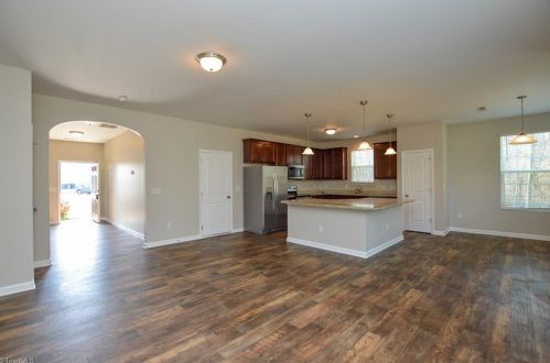 1912 Harvick Ct, Greensboro NC  27405-9695 exterior