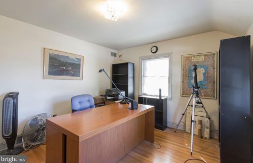 10 Meetinghouse Ln, Media PA 19064-1206 exterior