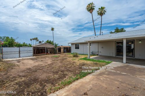 2001 65th Ave, Phoenix AZ  85035-3403 exterior