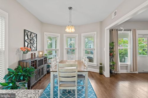 312 Raymond Ave, Alexandria VA 22301-1037 exterior