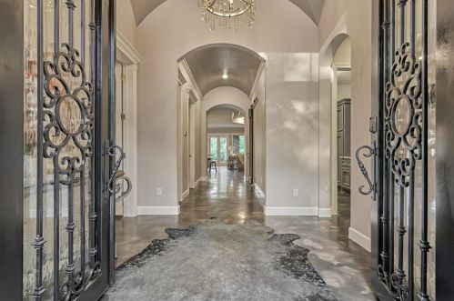 12122 Hawthorne Dr, Montgomery TX 77356-5449 exterior