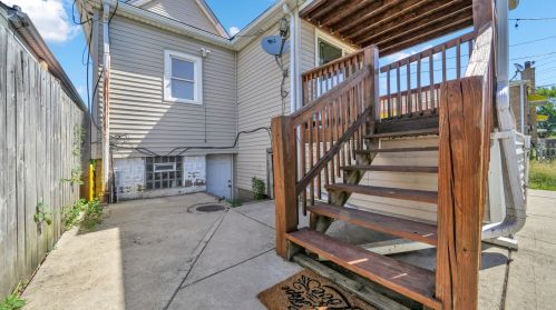 3637 59 Pl, Chicago IL 60629-3909 exterior