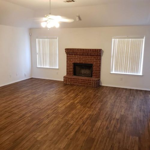 5928 Firethorn Dr, Dallas TX 75249-2803 exterior