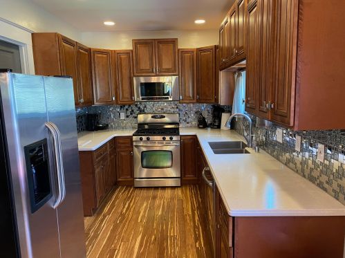 615 State St, Manitowoc, WI 54220-4032