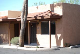 554 Calle Arizona, Tucson AZ  85705-2602 exterior