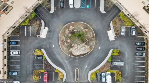 208 Carson Ter, Huntingdon Valley PA  19006-4718 exterior