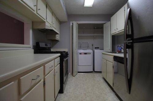 1006 Dunbar Dr, Atlanta GA  30338-6552 exterior