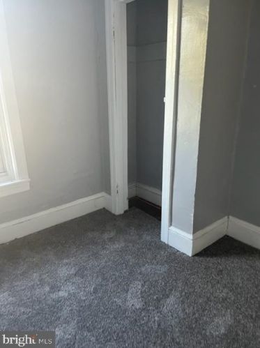 227 10 St, Darby PA 19023-1707 exterior