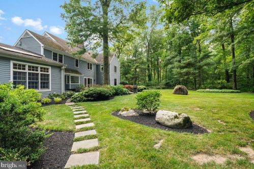 1873 Stuart Rd, Princeton NJ 08540-1219 exterior