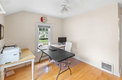 8131 Gridley Ave, Milwaukee WI  53213-3038 exterior