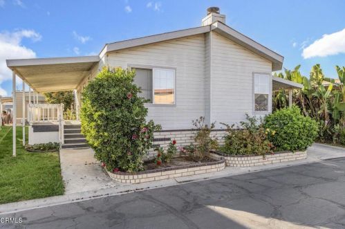 131 Rainbow Dr, Oxnard, CA 93033-6921