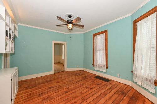 309 Mineral St, Milwaukee WI 53204-1739 exterior