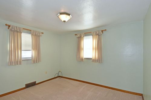 7934 Elm St, Pittsburgh PA 15221-1920 exterior