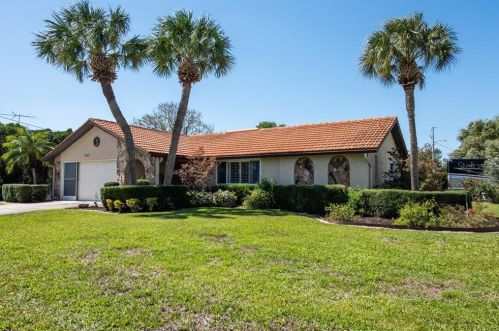 15933 Adobe Dr, Port Richey, FL 34667-4058