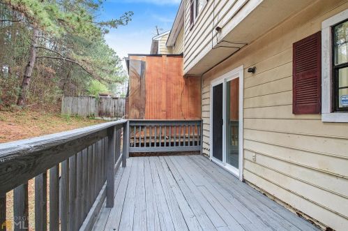 6998 Flagstone Way, Austell GA 30168-6849 exterior