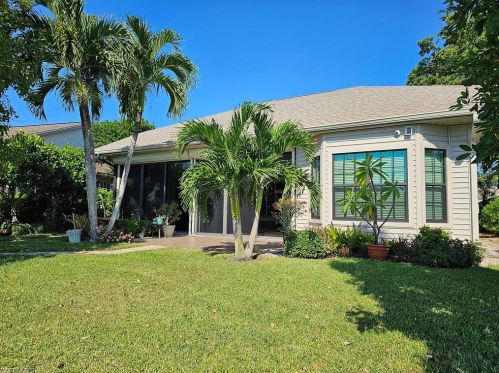 6516 Ilex Cir, Naples FL 34109-6855 exterior