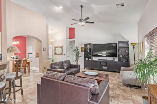 3649 Capella St, Tucson AZ  85741-1484 exterior