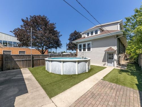 2500 59 Ave, Chicago IL 60804-2123 exterior