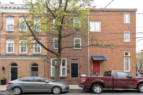 728 3rd St, Philadelphia, PA 19123-2904