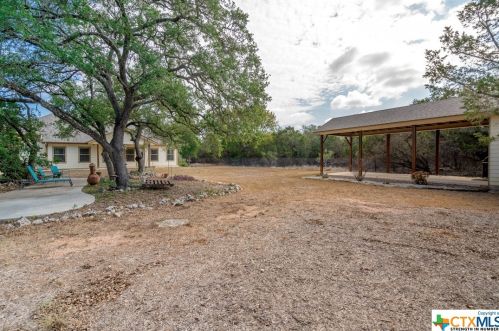 578 Winding River Ln, Spring Branch TX 78070-6382 exterior