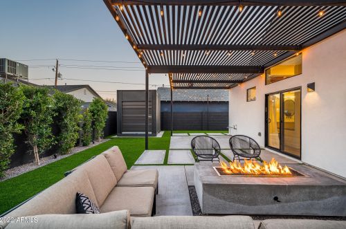 2505 14th St, Phoenix AZ 85006-1120 exterior