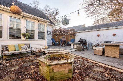 73 Farm St, Providence RI 02908-4063 exterior