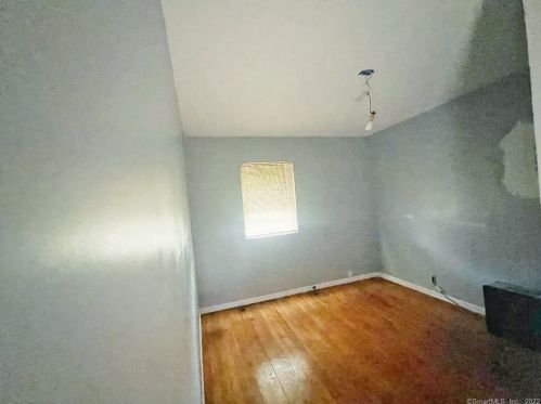 133 Jubilee St, New Britain CT  06051-2407 exterior