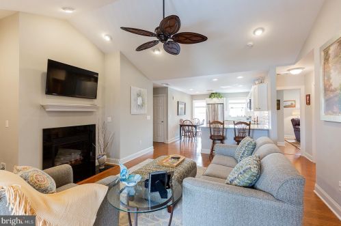 91 Midway Farms Ln, Lancaster PA 17602-2671 exterior