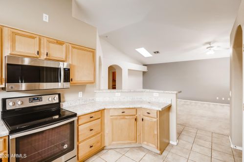 15211 28th Pl, Phoenix, AZ 85032-4485