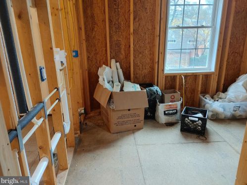 106 Louise Ter, Glen Burnie MD 21060-7339 exterior