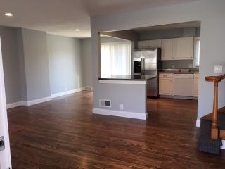 1409 60th St, Omaha NE  68132-1314 exterior