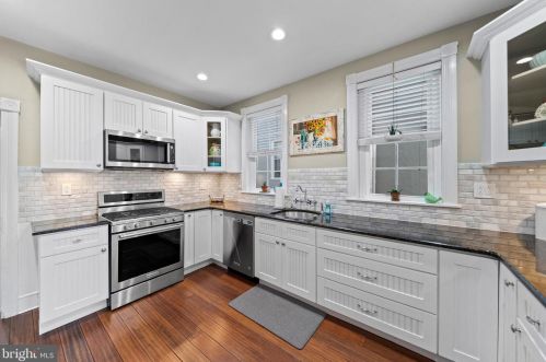 622 Johnson St, Philadelphia PA 19144-3705 exterior