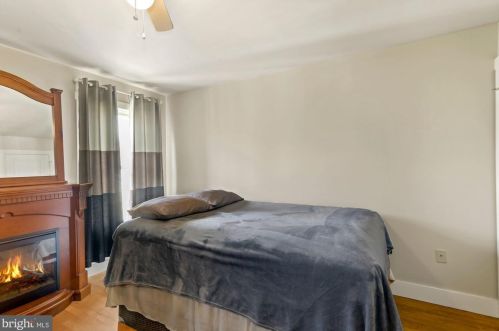 736 New St, Camden NJ 08103-1523 exterior