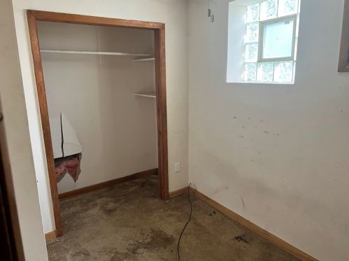 736 47 Pl, Chicago IL 60632-1441 exterior