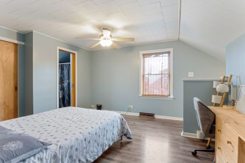 3850 112 St, Chicago IL 60617-7026 exterior