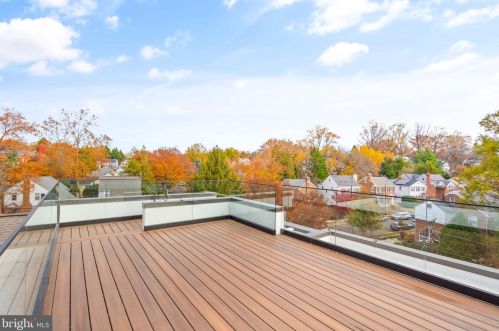 5416 Nevada Ave, Washington DC  20015-1728 exterior