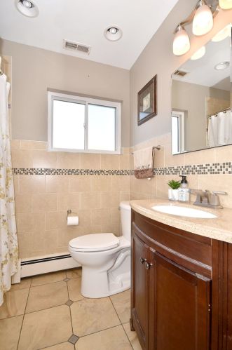 7637 Fullerton Ave, Chicago IL 60707-2554 exterior