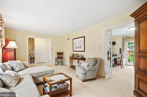 217 Vly Rd, Media PA 19063-5616 exterior