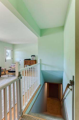 207 County Rd F, Saint Paul MN 55110-3845 exterior