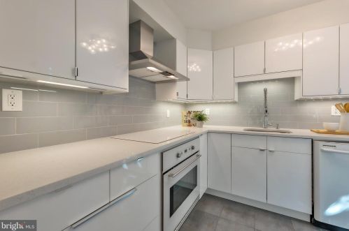 5717 6 St, Washington DC 20003-2706 exterior