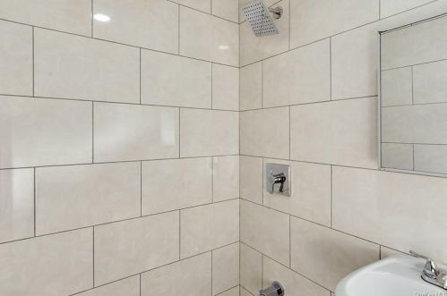 3846 Amundson Ave, Bronx NY 10466-5920 exterior