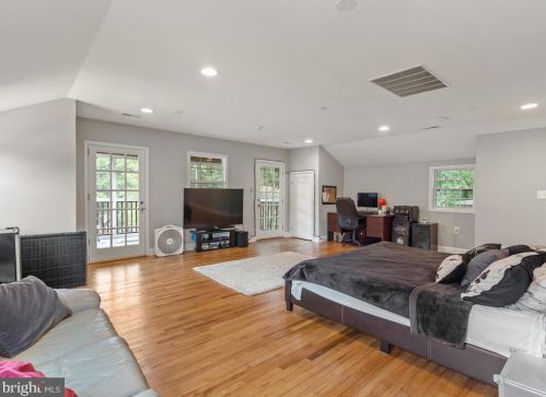 4409 Bennion Rd, Silver Spring MD 20906-4677 exterior