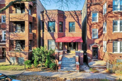 4710 Artesian Ave, Chicago IL 60659-5035 exterior