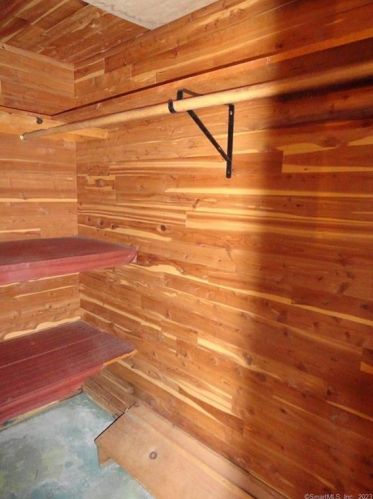 275 Torcon Dr, Torrington CT 06790-5818 exterior