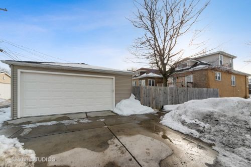 2747 76 Ct, Chicago IL 60707-3029 exterior