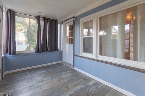 26 Hamilton St, Bloomingdale NJ 07403-1731 exterior