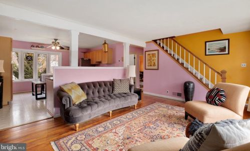 813 Crothers Ln, Rockville MD 20852-1104 exterior