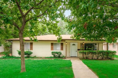 2612 Helmet St, Irving TX  75060-2315 exterior